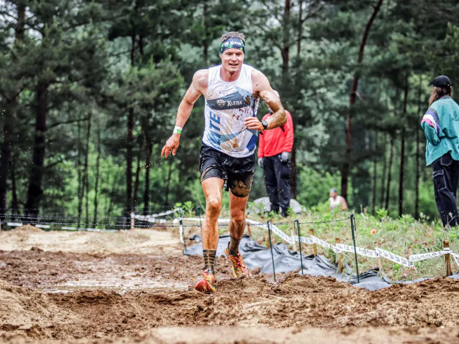 Robert Dittrich beim HYROX Training